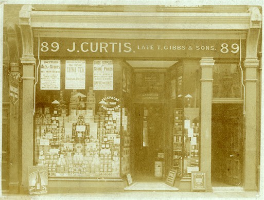 Photo:J Curtis, 89 Marylebone High Street c1910